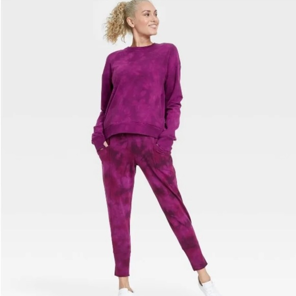 NWT All In Motion High-Rise Jogger Berry Purple - Picture 4 of 11